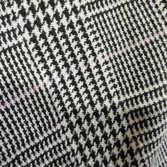 Lauren Ralph Lauren Linen Black, White and Pink Plaid Crop Jacket Size 8 - Picture 7 of 10